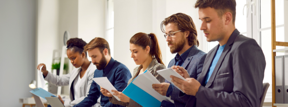 NY Staffing Agency vs. In-House Recruiting: Pros & Cons